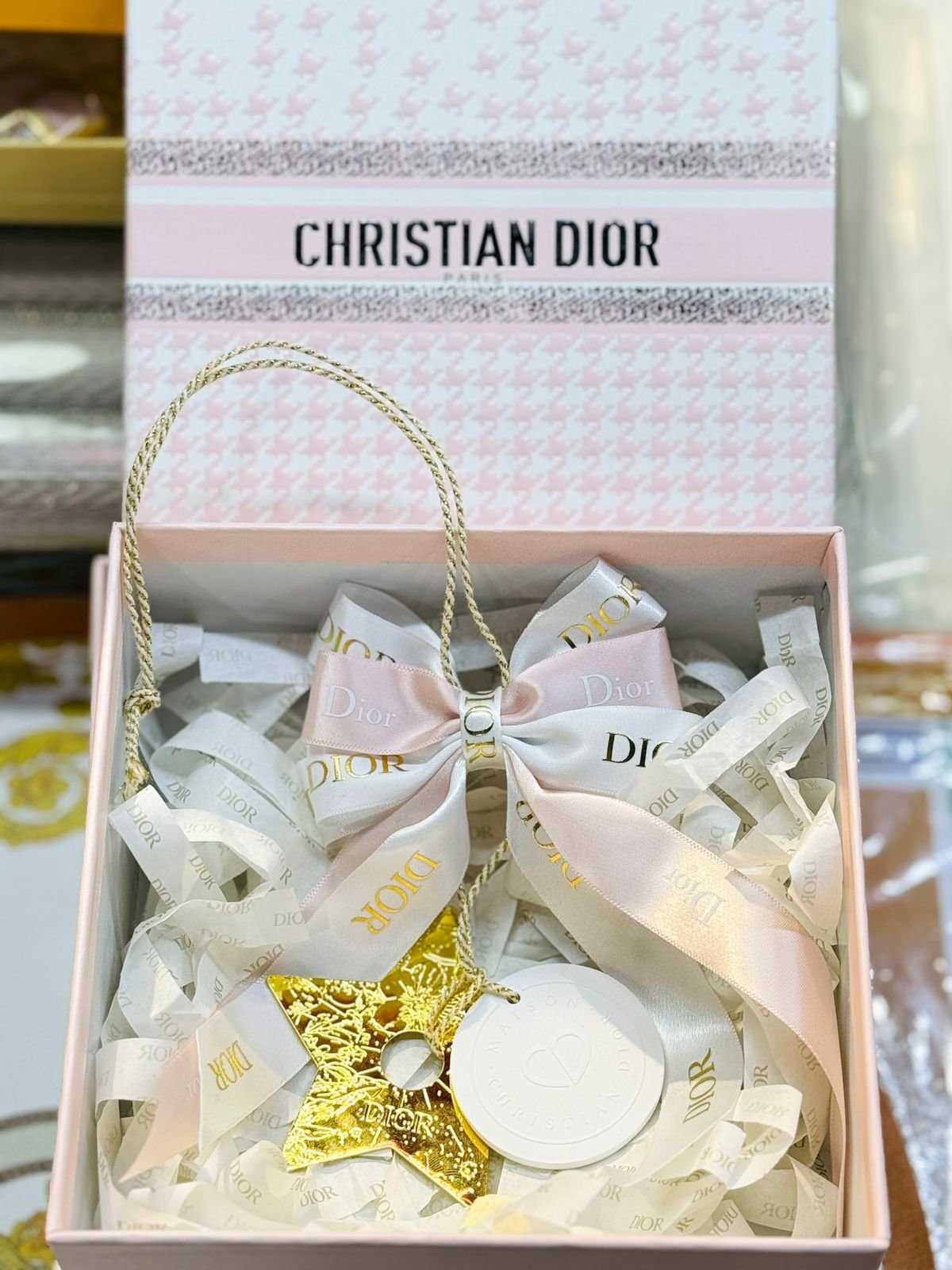 fragrance Car pendant - Image 2 of 2